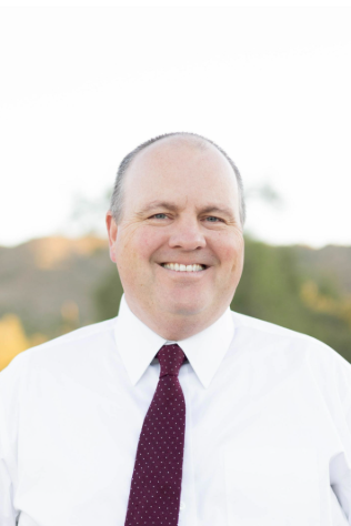 Andrew Watts Headshot